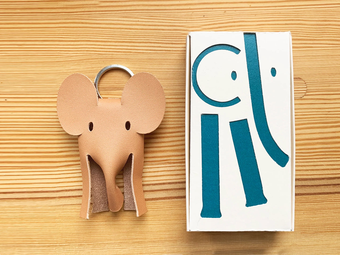 Elephant Keyring - never forget your keys